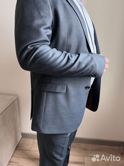 Костюм мужской