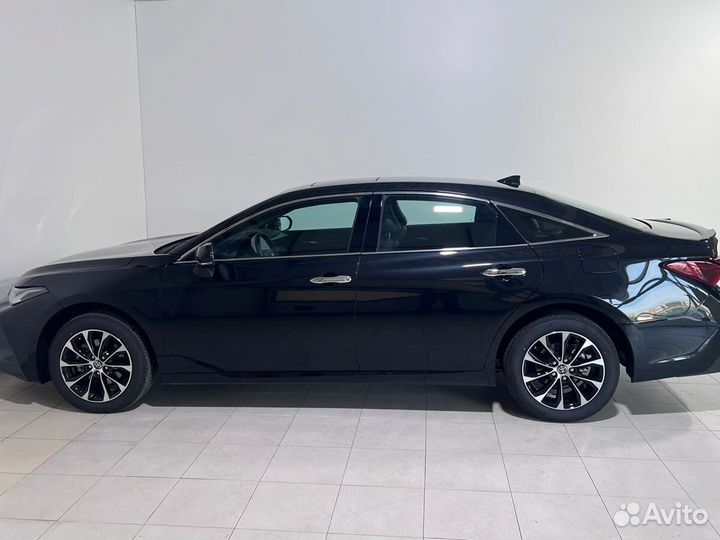 Toyota Avalon 2.5 AT, 2022