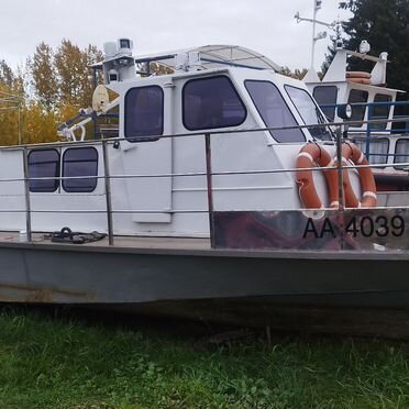 Катер КСМЗ КС-100Д