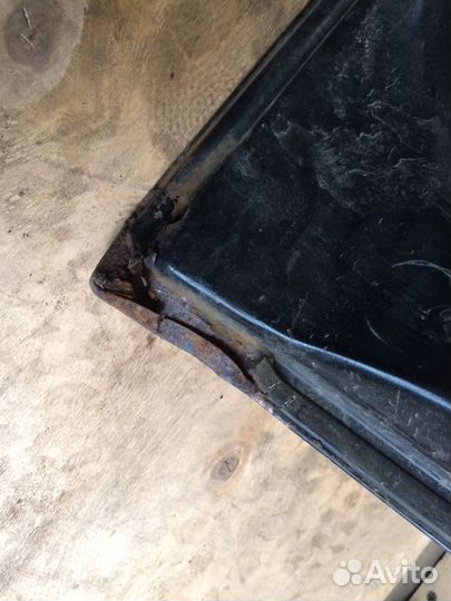 Nissan Patrol Y61 Передняя Правая Дверь