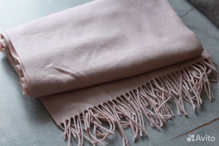 Палантин шарф светло-розовый