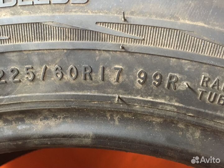 Nokian Tyres Hakkapeliitta R2 SUV 225/60 R17 99R