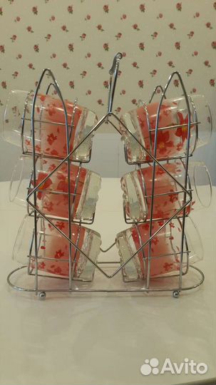 Набор стаканов новый на металическом стенде 6 штук