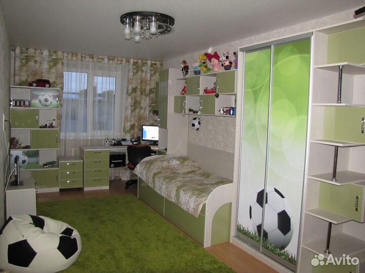 Комплект мебели для детской