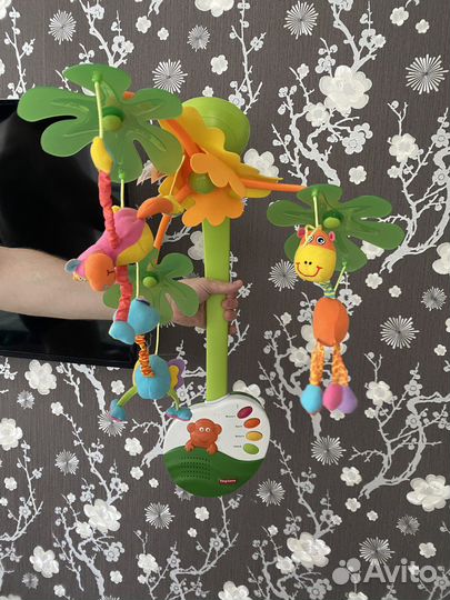 Мобиль на кроватку tiny love