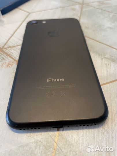 iPhone 7, 32 ГБ
