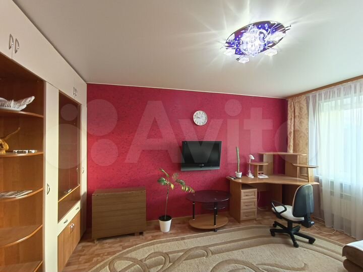 3-к. квартира, 65 м², 6/10 эт.