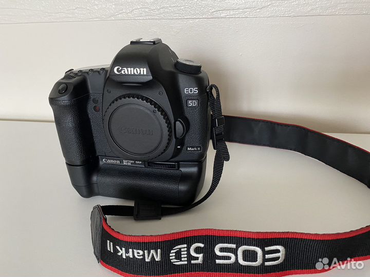 Фотоаппарат зеркальный Canon eos 5d Mark II