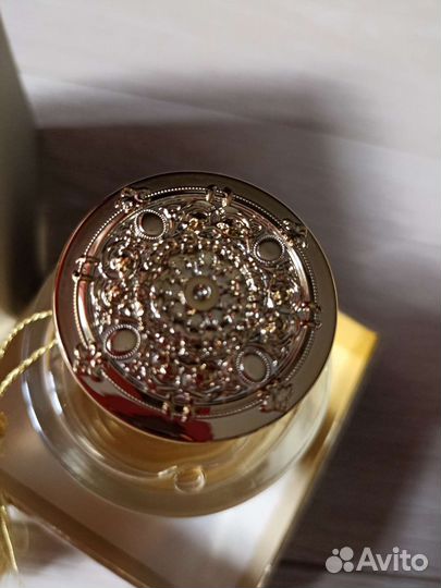 Alhambra Lattafa парфюм