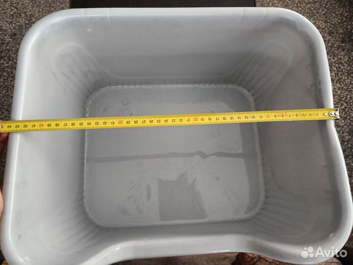 Лоток для кошек с очень высокими бортами
