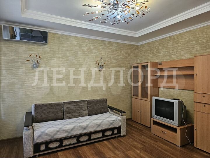 3-к. квартира, 68 м², 1/3 эт.