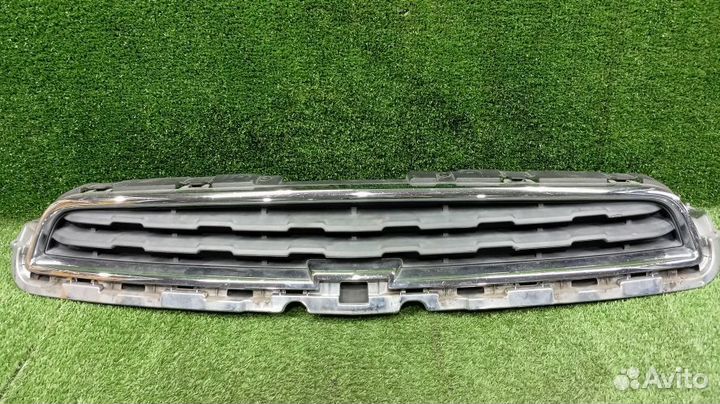 Решетка радиатора Chevrolet Trax Верхняя