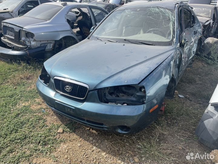 В разборе Hyundai Elantra XD 2.0л