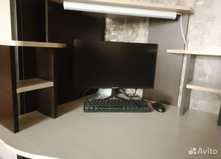 Компьютерный стол бу