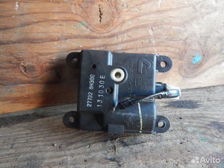 Сервопривод заслонок печки Nissan Serena NC26