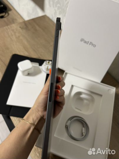 iPad pro 11 (2018) 256gb wi-fi + cellular