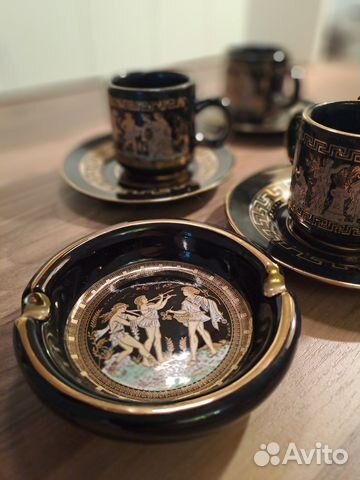 Кофейный сервиз 4 пары и пепельница