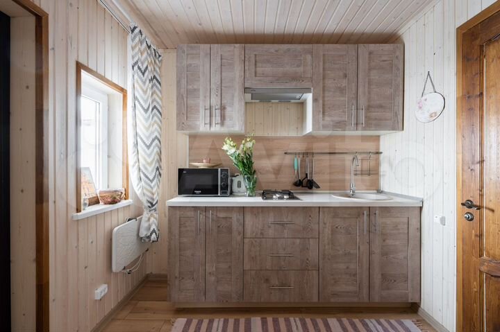 Дом 25 м² на участке 2 сот.