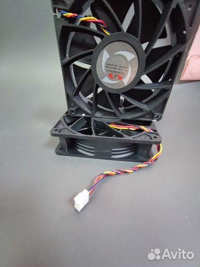 Новые Оригинальный кулер WhatsMiner KZ14038B012U