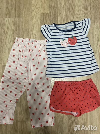 Более 40 вещей.вещи пакетом на девочку 4-5 лет