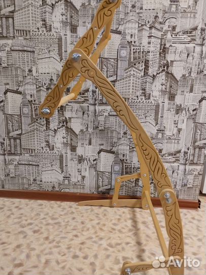 Станок для вышивания напольный