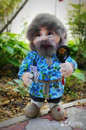 Домовой ручной работы (высота 57см.)