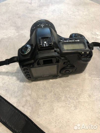 Зеркальный фотоаппарат Сanon 5D