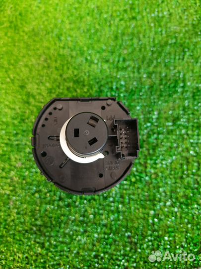 Переключатель света фар Volkswagen Golf 5 BLF