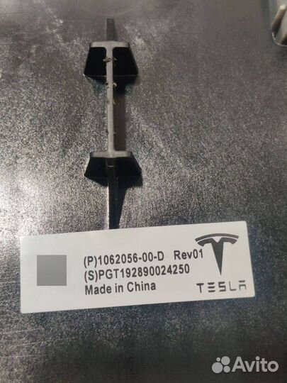 Модуль управления двери задней Tesla Model X 2019