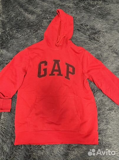 Stone island, c.p.company, levis, tnf, gap, zara