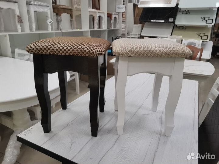 Табуретки деревянные