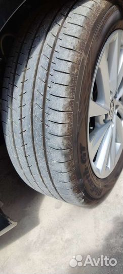 Yokohama BluEarth AE51 215/55 R17
