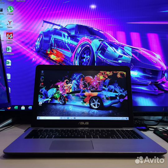 Ноутбуки продаются всвязи с закрытием офисов