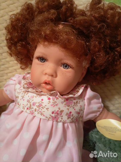 Испанская кукла