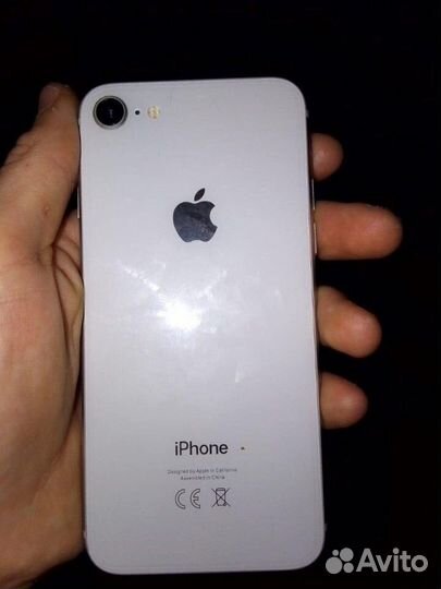 iPhone 8, 64 ГБ