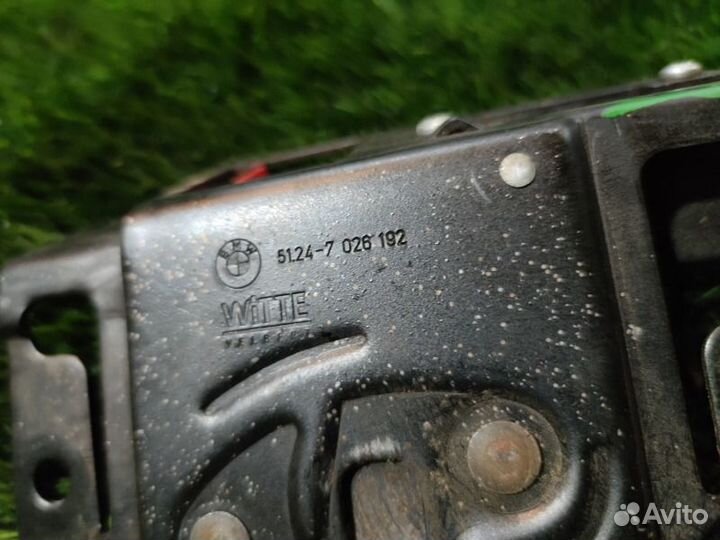 Замок багажника Bmw 330I E46 M54