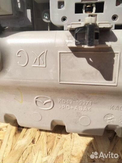 Плафон салона (фонарь) Mazda CX-5 KE