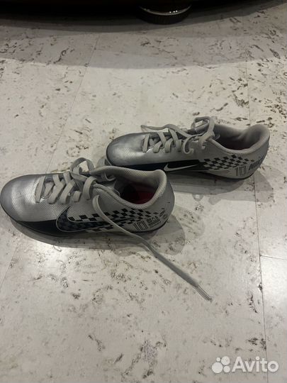 Детские футбольные бутсы 32 размер