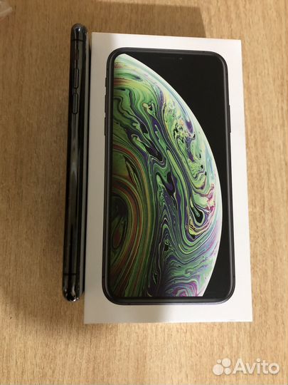 iPhone Xs, 64 ГБ