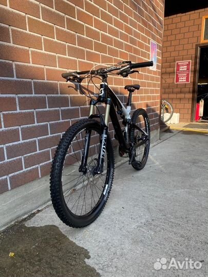Scott Genius 720 Carbon 27.5 