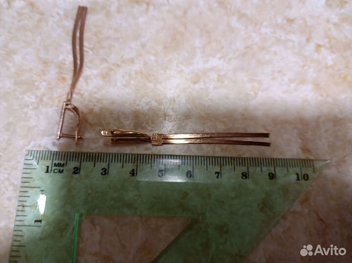 Золотые серьги