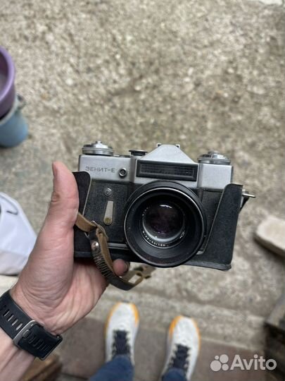 Плёночный фотоаппарат зенит