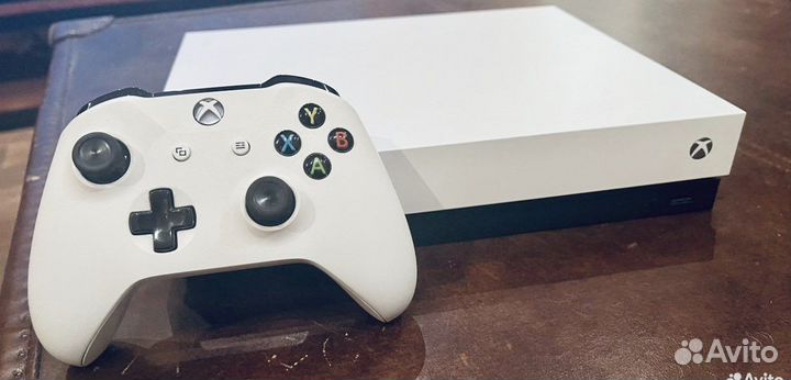 Xbox one X + Топ игры