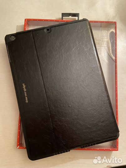 Челол на планшет iPad AIR