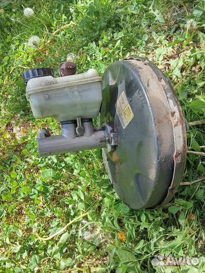 Вакуумный усилитель тормозов Пежо 406