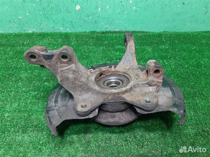 Кулак передний правый Opel Meriva B 2013