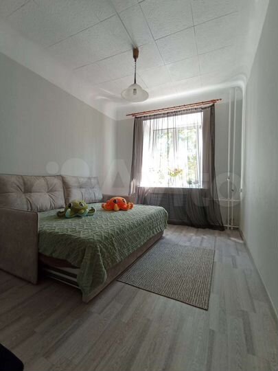 Комната 24 м² в 4-к., 3/5 эт.