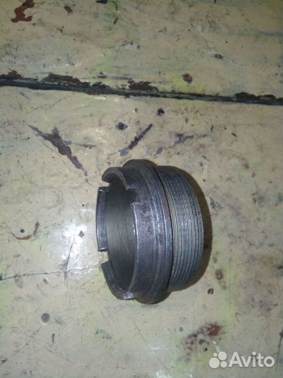 Гайка редуктора урал