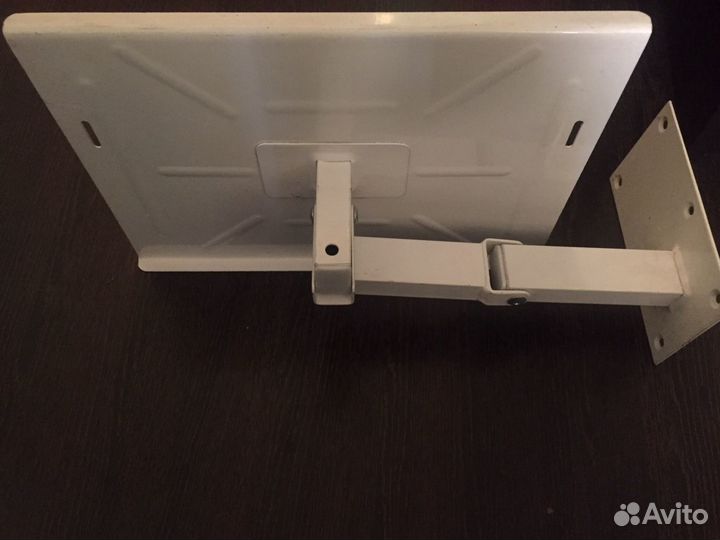 Кронштейн настенный