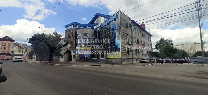 Сдам торговое помещение, 400 м²